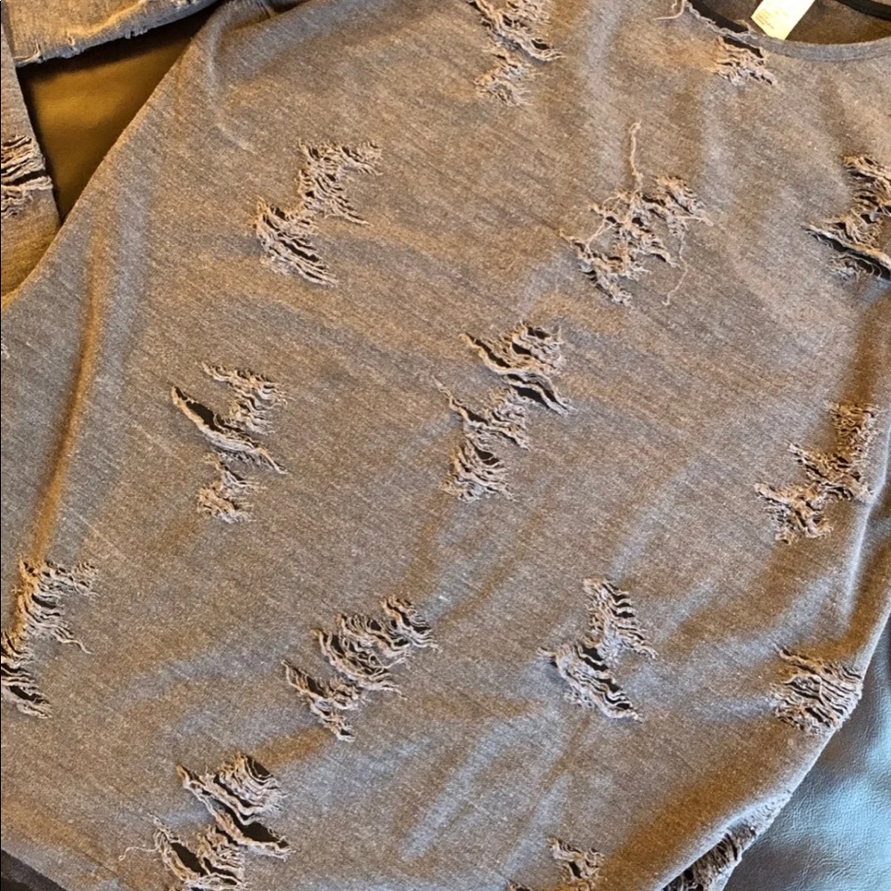 H&M Top - Picture 3 of 5
